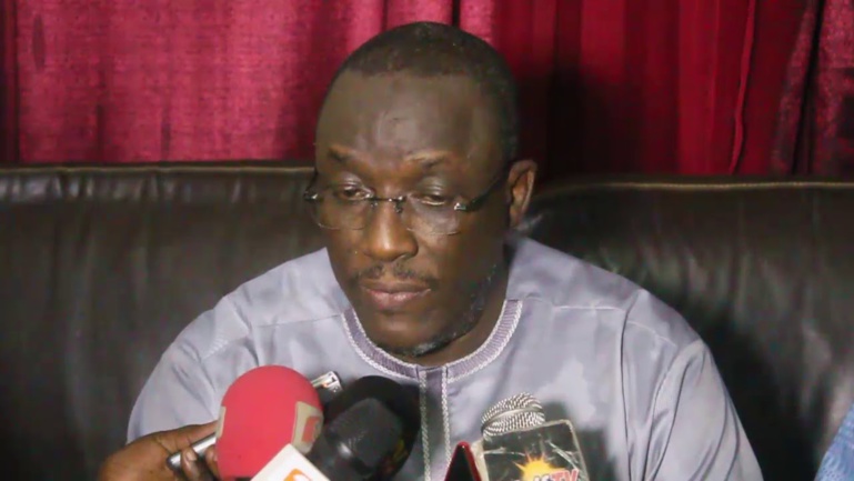 "Idy doit se méfier de Decroix, parce qu'il est le symbole de la rancune", affirme Ceikh Oumar Anne "Idy doit se méfier de Decroix, parce qu'il est le symbole de la rancune", affirme Ceikh Oumar Anne