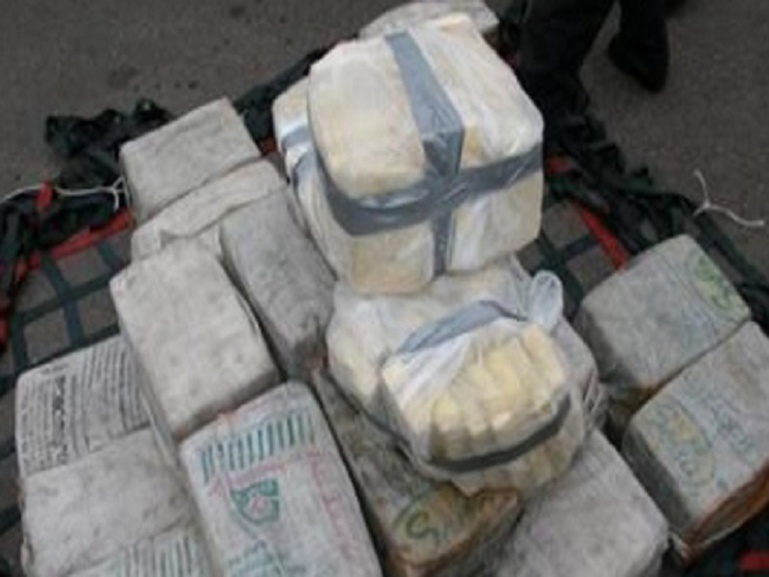Guinée-Bissau : 789 kilos de cocaïne saisis dans un camion sénégalais Guinée-Bissau : 789 kilos de cocaïne saisis dans un camion sénégalais