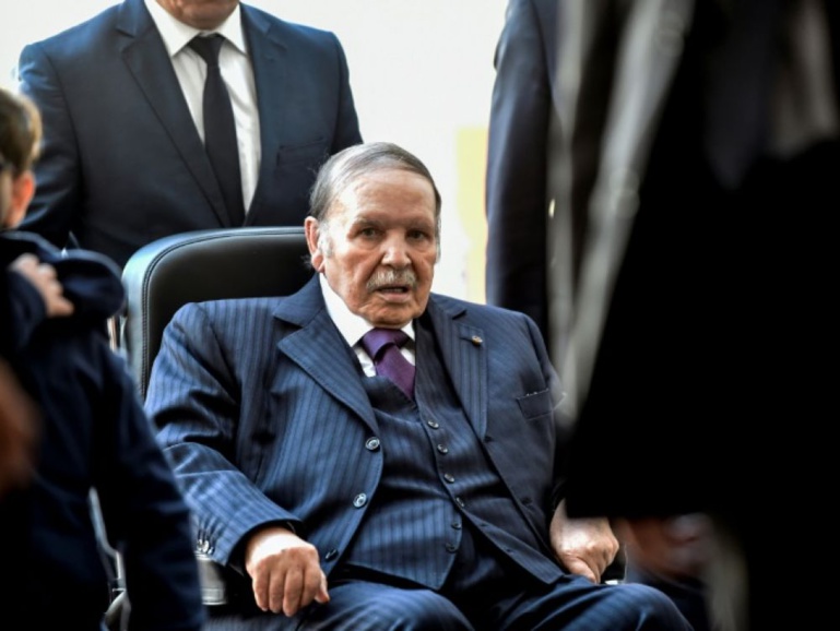Algérie : Bouteflika renonce à briguer un 5e mandat, la présidentielle reportée Algérie : Bouteflika renonce à briguer un 5e mandat, la présidentielle reportée
