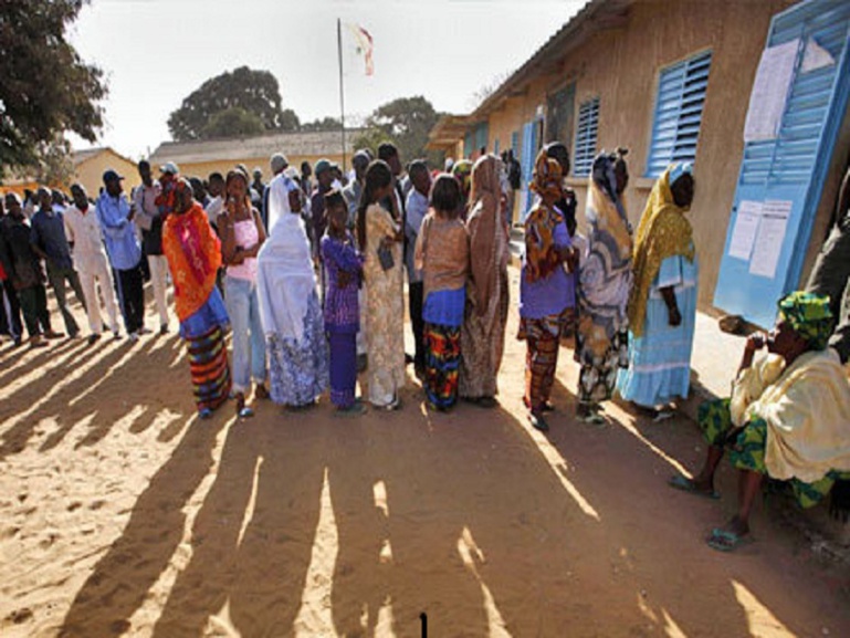 L’électorat féminin au Sénégal: chiffres et statistiques du tout-puissant "sexe faible" L’électorat féminin au Sénégal: chiffres et statistiques du tout-puissant "sexe faible"