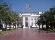 Présidentielle 2012 : Dr Abdoulaye Taye s’inscrit sur la liste des candidats