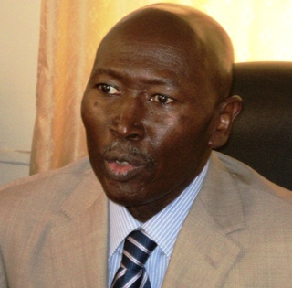 Le ministre Khoureychi Thiam déclaré person no grata à Tamba suite l’arrestation d’un jeune du PDS