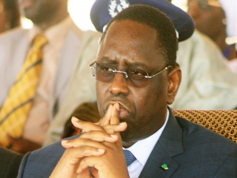 Retour en "catimini" au Sénégal: Macky dans un jeu de cache-cache contre les pressions Retour en "catimini" au Sénégal: Macky dans un jeu de cache-cache contre les pressions