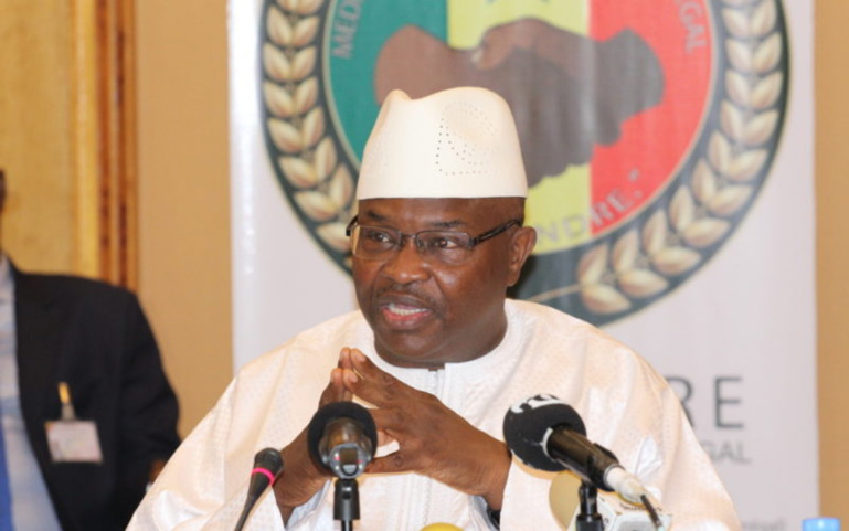 Pour marquer sa solidarité aux victimes peuls du Mali, Alioune Badara Cissé a écrit un poème