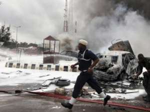 Nigeria: au moins 7 morts dans un attentat à l'ONU à Abuja