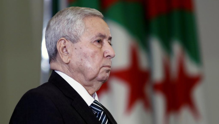 Algérie: le successeur de Bouteflika par intérim promet une élection présidentielle «transparente»