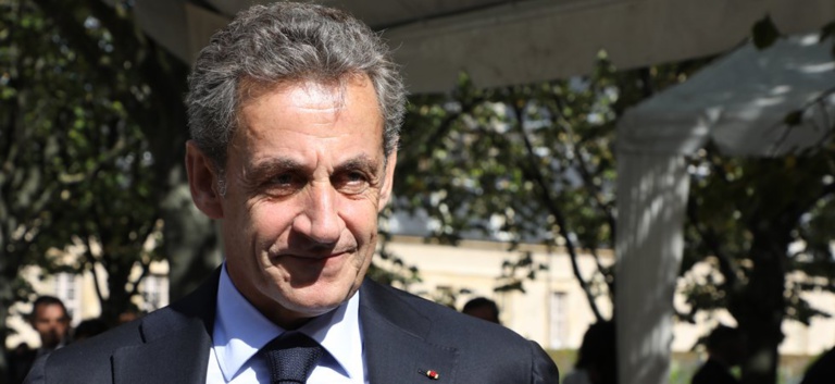 Visite-éclair : les vraies raisons de la venue de Sarkozy au Sénégal Visite-éclair : les vraies raisons de la venue de Sarkozy au Sénégal