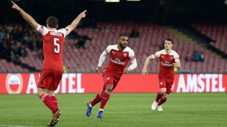 Europa League: Arsenal s'impose à Naples (1-0) pour la manche retour Europa League: Arsenal s'impose à Naples (1-0) pour la manche retour