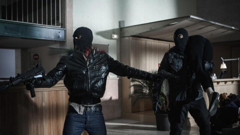 Braquage avorté à Bakel : le jeune Bakary Touré tué, le gardien gravement blessé Braquage avorté à Bakel : le jeune Bakary Touré tué, le gardien gravement blessé