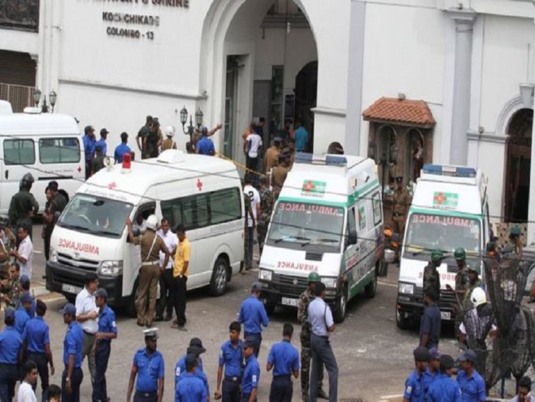 Des attentats font plus de 200 morts au Sri Lanka Des attentats font plus de 200 morts au Sri Lanka