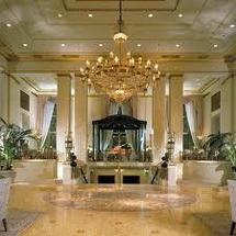 Pour charmer la communauté internationale sur la validité de sa candidature, Wade s’offre le luxueux hôtel du Waldorf Astoria pour plus de 150.000 dollars