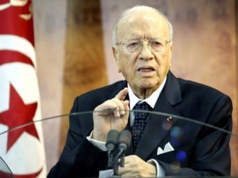 Tunisie : l'armée à l'assaut d'un convoi armé près de la frontière algérienne