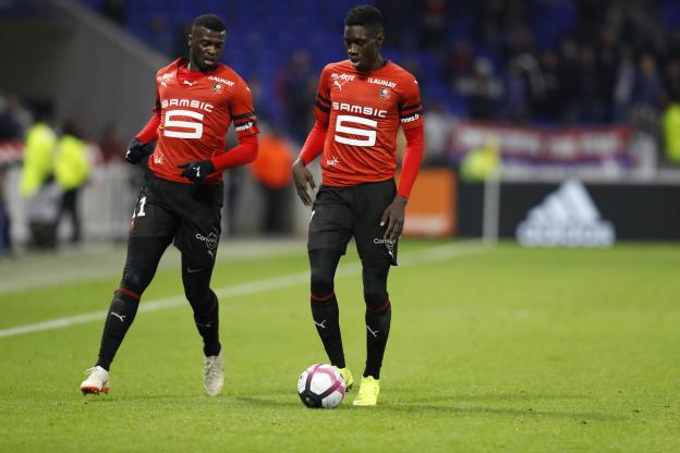 Rennes : Mbaye Niang et Ismaila Sarr suspendus
