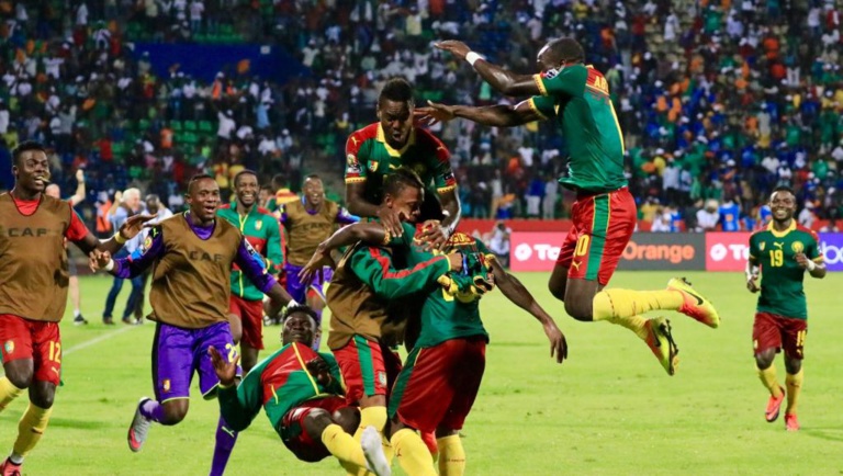 Finale CAN U17: le Cameroun bat la Guinée et remporte le trophée pour la 2ème fois Finale CAN U17: le Cameroun bat la Guinée et remporte le trophée pour la 2ème fois