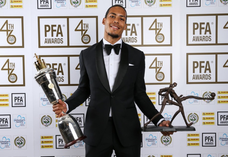 Officiel !!! Van Djik élu meilleur joueur de Premier League de l'année Officiel !!! Van Djik élu meilleur joueur de Premier League de l'année