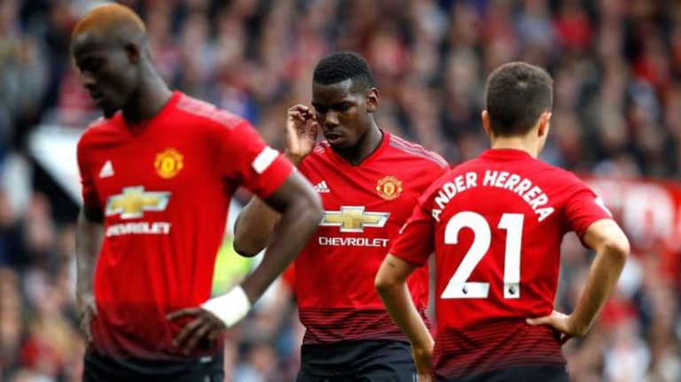 Tout Manchester United monte au front ! Tout Manchester United monte au front !