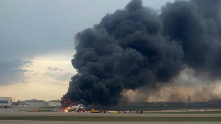 Au moins 13 morts dans l’atterrissage forcé d’un avion