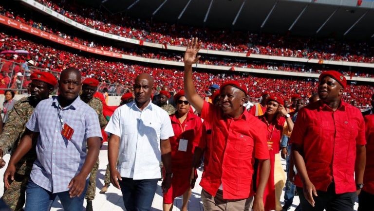 Élections en Afrique du Sud: l'EFF fait stade comble pour son dernier meeting Élections en Afrique du Sud: l'EFF fait stade comble pour son dernier meeting