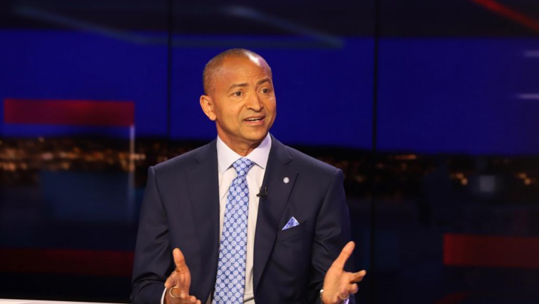 Moïse Katumbi sur RFI: «Le 20 mai, je vais rentrer par avion à Lubumbashi» Moïse Katumbi sur RFI: «Le 20 mai, je vais rentrer par avion à Lubumbashi»