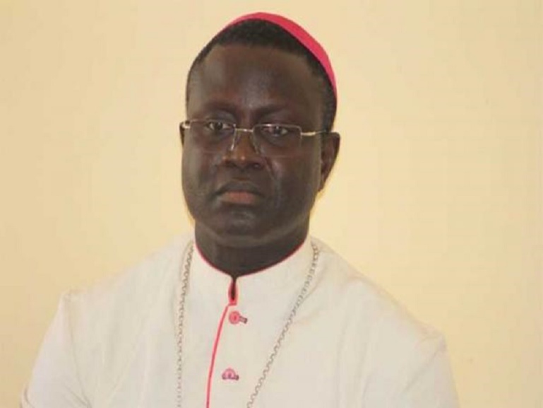 Port de voile à jeanne d’arc : l’évêque de Thiès appelle à la concertation Port de voile à jeanne d’arc : l’évêque de Thiès appelle à la concertation