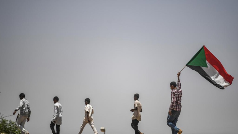 Soudan: retour au calme à Khartoum malgré la suspension des pourparlers