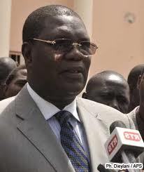 Ousmane Ngom sur la violence politique: «Nous n’accepterons pas que le pays bascule dans la violence»