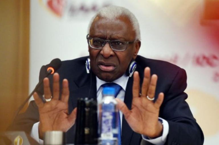  Vers un procès pour Lamine Diack et son fils : le parquet financier renvoie l’affaire devant le tribunal Vers un procès pour Lamine Diack et son fils : le parquet financier renvoie l’affaire devant le tribunal