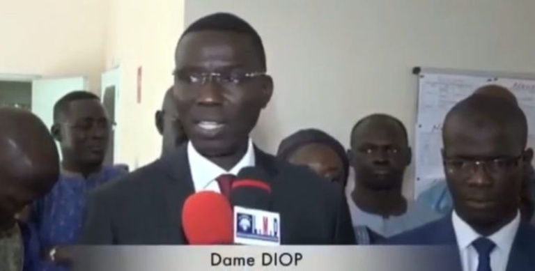 Le ministre de la Formation professionnelle Dame Diop hué au lycée Limamoulaye