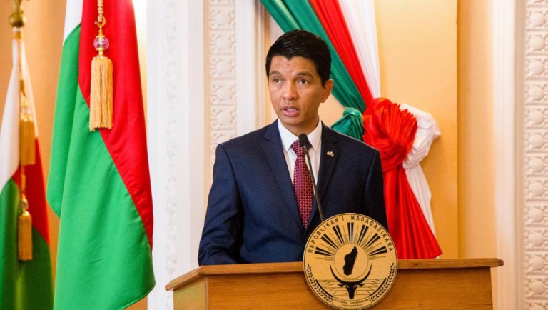 Législatives à Madagascar: un scrutin crucial pour le président Rajoelina Législatives à Madagascar: un scrutin crucial pour le président Rajoelina