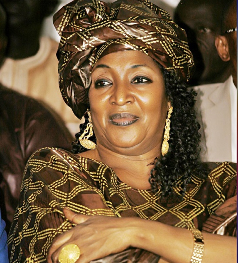 #SallGate-Bbc : la porte-parole du gouvernement bute sur les mots pour décharger le frère du Président #SallGate-Bbc : la porte-parole du gouvernement bute sur les mots pour décharger le frère du Président