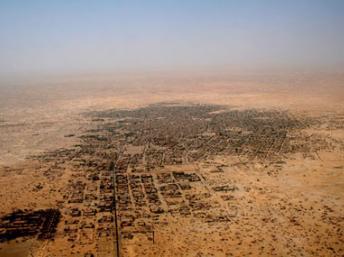 Vue aérienne de la ville de Tombouctou au Mali. (Photo : Alida Jay Boye. Timbuktu Manuscripts Project. Université d'Oslo) Vue aérienne de la ville de Tombouctou au Mali.