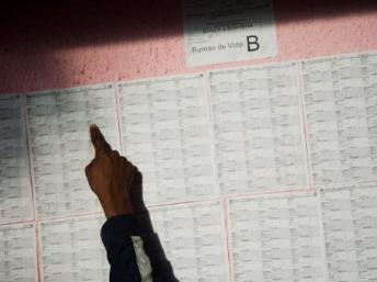 Les Congolais aux urnes pour choisir leur président et leurs députés
