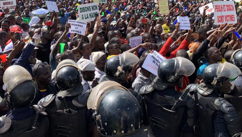 «Stop aux tueries» au Mali: une marche pour dire non aux violences dans le centre «Stop aux tueries» au Mali: une marche pour dire non aux violences dans le centre