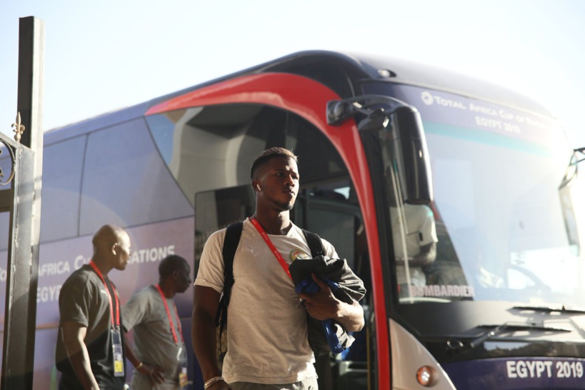 #SENALG - Les "Lions" sont arrivés au stade 30 juin du Caire (Photos) #SENALG - Les "Lions" sont arrivés au stade 30 juin du Caire (Photos)