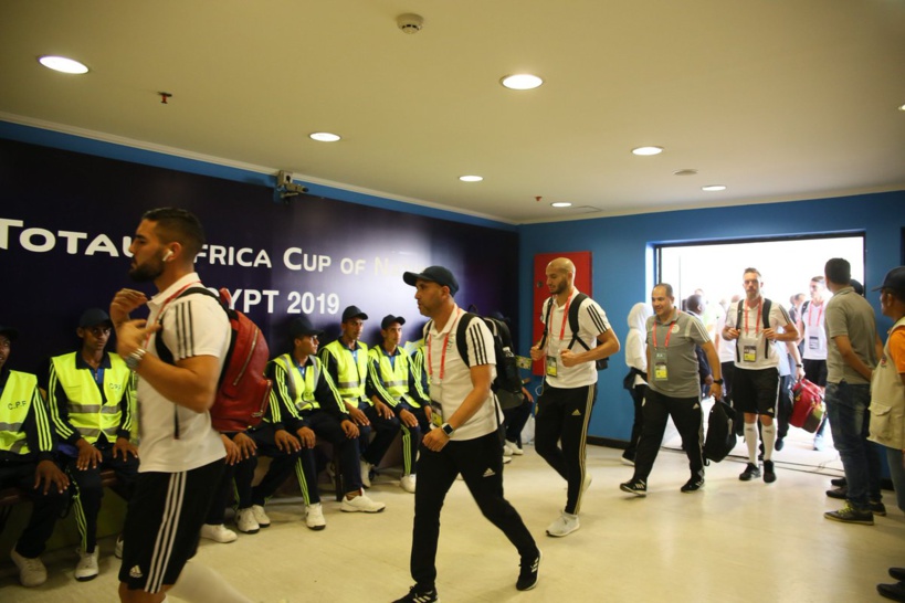 #SENALG - Les "Lions" sont arrivés au stade 30 juin du Caire (Photos) #SENALG - Les "Lions" sont arrivés au stade 30 juin du Caire (Photos)