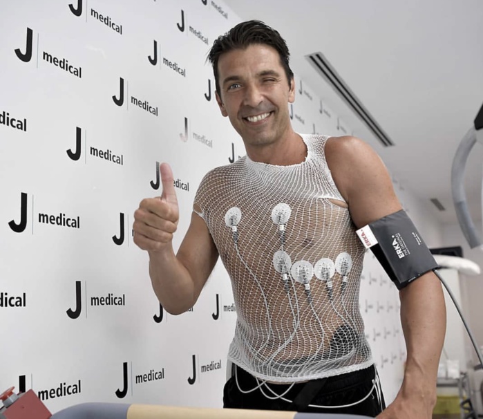 Buffon de retour à la Juventus: il passe sa visite médicale