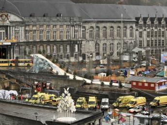 C’est sur l’un des places principales de la ville belge de Liège qu’à eu lieu la fusillade meurtrière, le 13 décembre 2011. REUTERS/Thierry Dricot