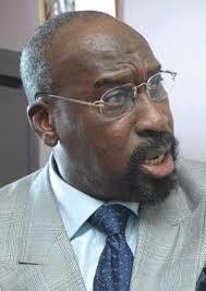 L’opinion de la communauté internationale agace le ministre Abdoulaye Makhtar Diop