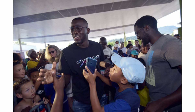 Kalidou Koulibaly salue l'accueil chaleureux qu'il a reçu dans sa ville natale