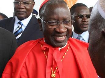 Le cardinal Theodore Adrien Sarr (photo prise en 2008) 5source : Wikipedia)