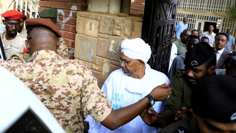 Soudan: le procès pour corruption d'Omar el-Béchir reporté à la mi-août