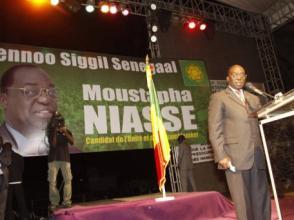 Le meeting d'investiture de Moustapha Niasse, candidat de la coalition «Benno Siggil Senegaal » AFP/ Mamadou Tour dit Behan