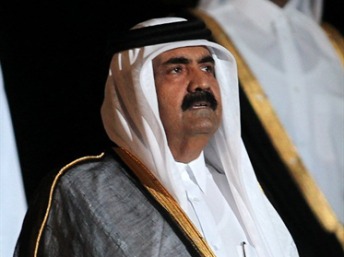 L'émir du Qatar, Cheikh Hamad Ben Khalifa al-Thani, s'est dit favorable à l'envoi de troupes arabes en Syrie afin de «mettre fin à la tuerie» dans le pays. AFP