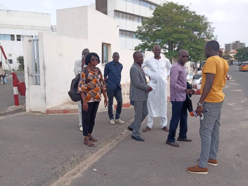 Rassurés par le Doyen des juges, les avocats de Adama Gaye déposent une nouvelle demande de mise en liberté Rassurés par le Doyen des juges, les avocats de Adama Gaye déposent une nouvelle demande de mise en liberté