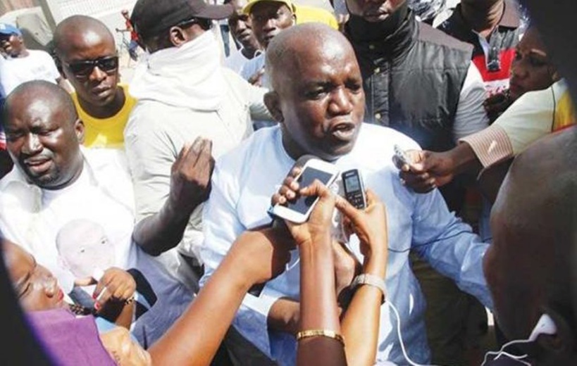 Dagana: des militants se réclamant de la fédération départementale du Pds affichent leur solidarité à Oumar Sarr Dagana: des militants se réclamant de la fédération départementale du Pds affichent leur solidarité à Oumar Sarr