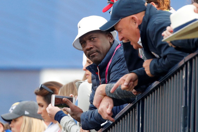 Ouragan Bahamas: Michael Jordan donne un million dollars pour venir en aide aux populations Ouragan Bahamas: Michael Jordan donne un million dollars pour venir en aide aux populations