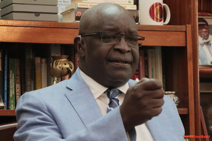 Polémique sur l'écriture de Histoire générale du Sénégal : le Pr Ousmane Sene relativise et tire son chapeau à Iba Der Thiam