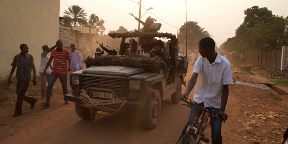 « Mauvaise troupe » : du Mali à la Centrafrique, enquête sur la dérive des jeunes recrues de l’armée française