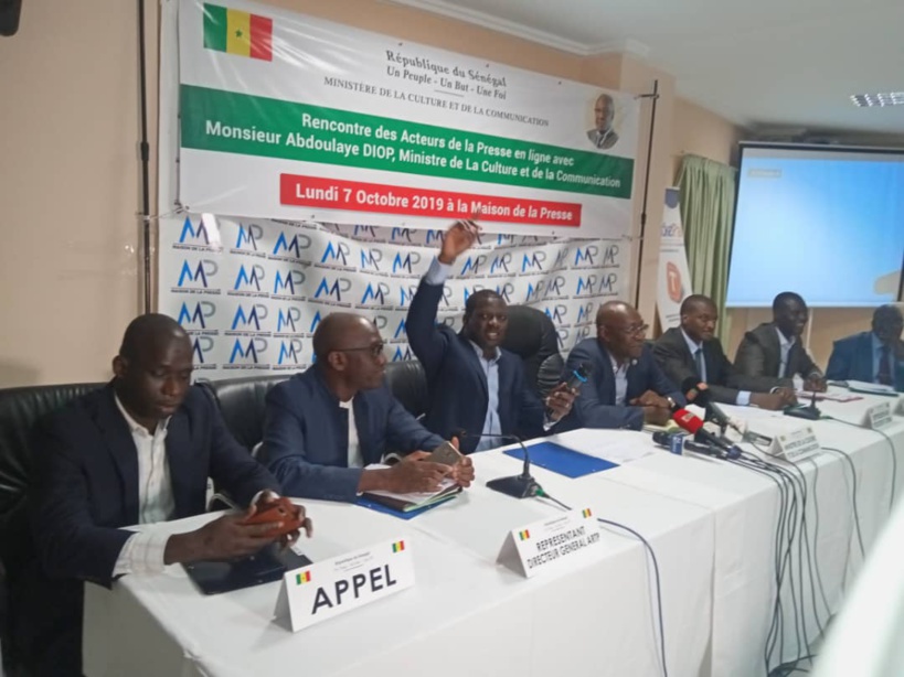 Le ministère de la Communication disposé à accélérer le processus de délivrance de la carte presse nationale Le ministère de la Communication disposé à accélérer le processus de délivrance de la carte presse nationale