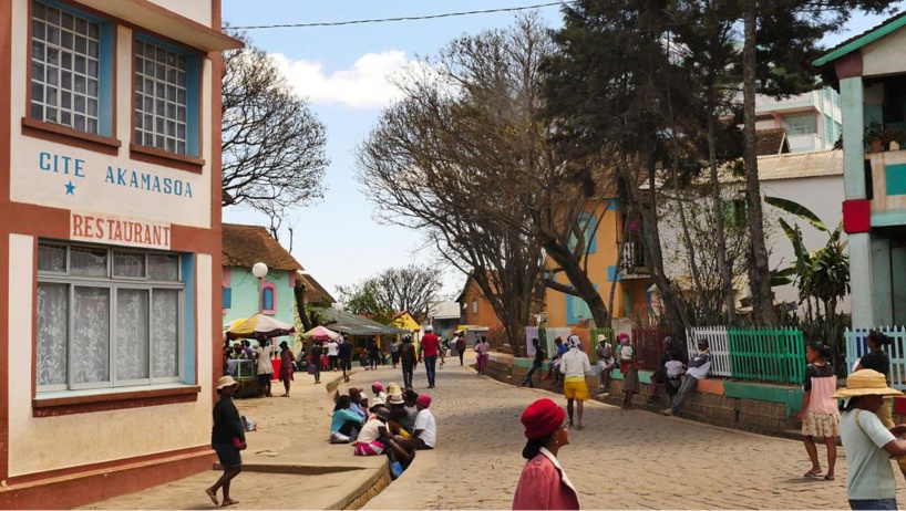À Madagascar, les cités des pauvres d'Akamasoa fêtent leurs 30 ans